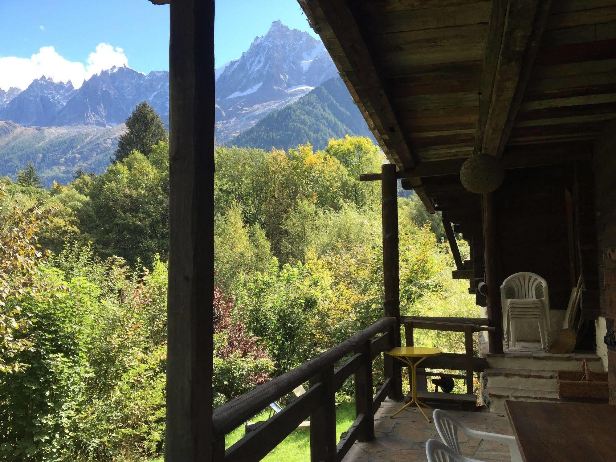 Chalet Heron เลอุชส์ ภายนอก รูปภาพ