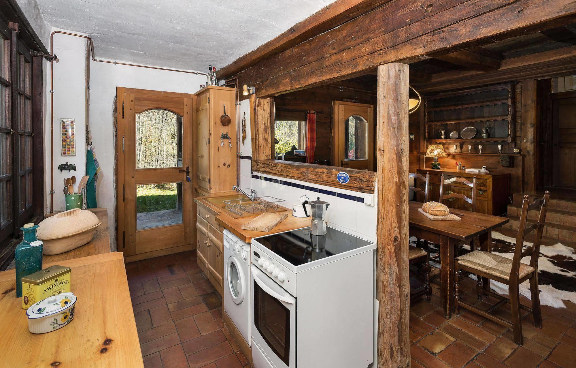 Chalet Heron เลอุชส์ ภายนอก รูปภาพ